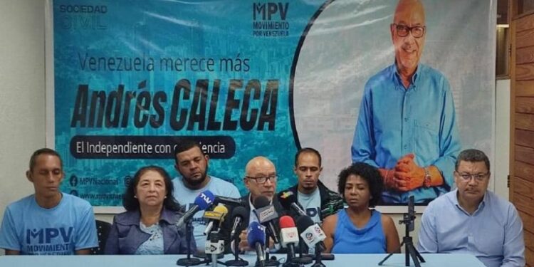 Andrés Caleca propone solicitar préstamos al FMI y el Banco Mundial