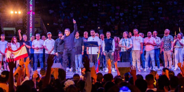 Bertucci durante Congreso Nacional de Jóvenes: «Regresemos a los valores para transformar a Venezuela»