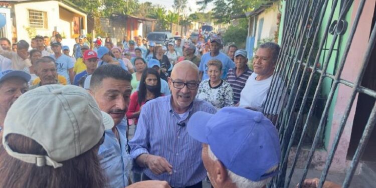 Andrés Caleca: Superar la pobreza pasa por solventar la crisis de los servicios públicos