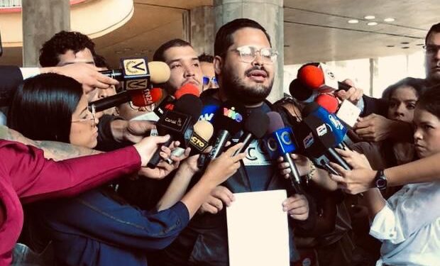 Estudiantes universitarios exigen al nuevo CNE garantizar voto de jóvenes venezolanos