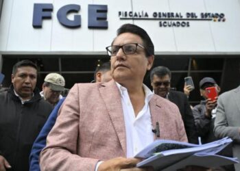 Asesinan a candidato presidencial ecuatoriano Fernando Villavicencio tras un ataque armado