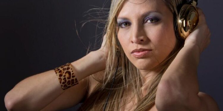 Diana Camayo presenta su primer mini álbum