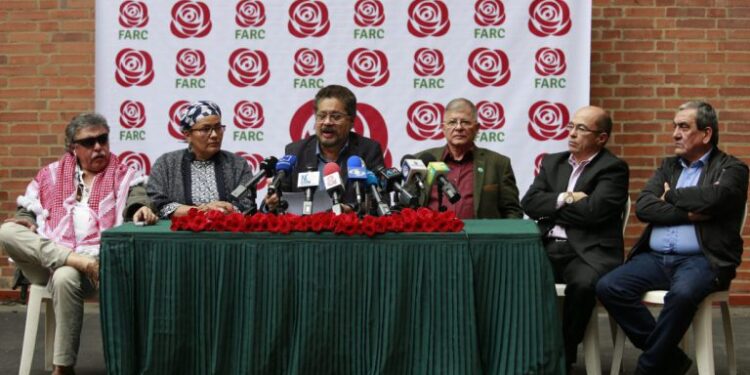 Canciller colombiano, Álvaro Leyva, confirma que alias «Iván Márquez» está vivo