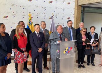 Comisión Nacional de Primaria y CNE acordaron instalar comisión técnica mixta
