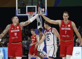 Alemania tumba a Estados Unidos y peleará con Serbia por el título