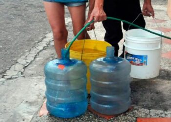 Alternativa 1: Los carabobeños tenemos derecho a recibir agua de calidad
