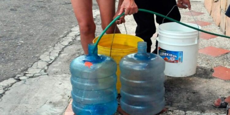 Alternativa 1: Los carabobeños tenemos derecho a recibir agua de calidad