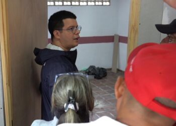 Alcalde Fuenmayor supervisó trabajos de rehabilitación integral del CDC Federación en Valencia