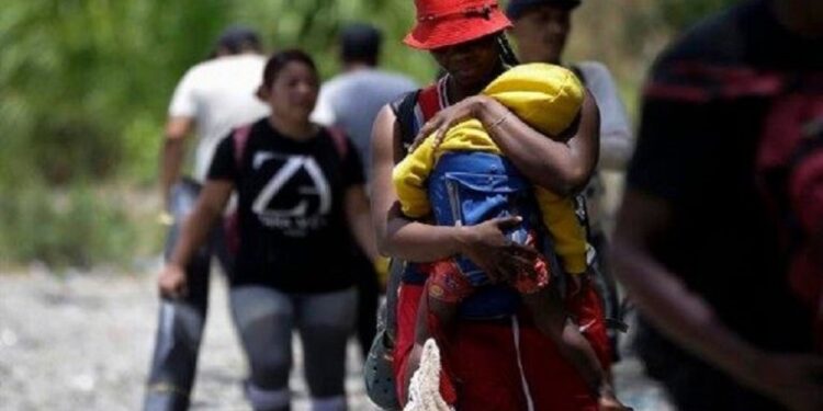 Colombia no cree que «taponar el tapón del Darién» sea la solución a crisis migratoria