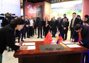 Maduro abordó en China la diversificación económica venezolana