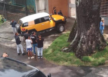 Un abogado presuntamente asesinó a su pareja y luego se quitó la vida