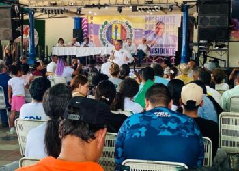 Luis Eduardo Martínez desde Valencia: Después de 200 años de peleas, llegó la hora de gobernar unidos