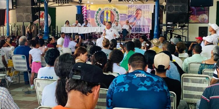 Luis Eduardo Martínez desde Valencia: Después de 200 años de peleas, llegó la hora de gobernar unidos