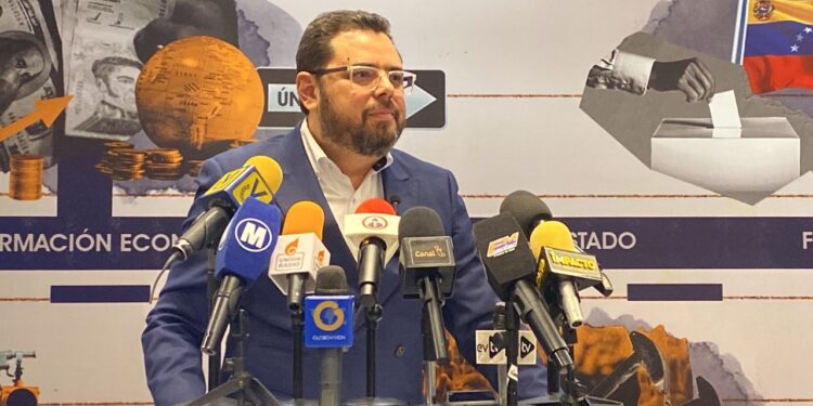 Ecarri propone elegir al contralor general con votos: tras salida de Elvis Amoroso