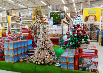 Ferretería EPA invita a recibir la Navidad