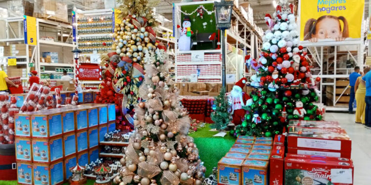 Ferretería EPA invita a recibir la Navidad