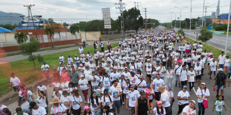 Más de 5 mil personas asistieron a la I edición de la «Caminata Color San Diego 2023»