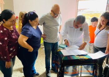 Luis Eduardo Martínez: Debemos impulsar la educación en los sectores populares