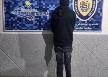 Funcionarios de la PNB aprehendieron a joven por presuntamente golpear a su pareja