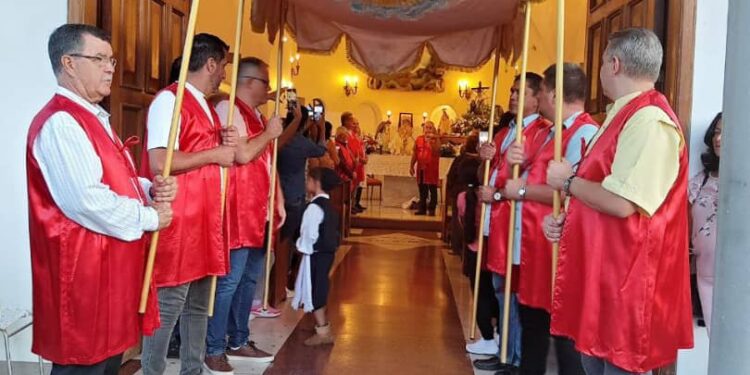 Centro Social Madeirense celebró con mucha devoción y alegría la fiesta en honor a Bom Jesus y Nossa Senhora Do Loreto