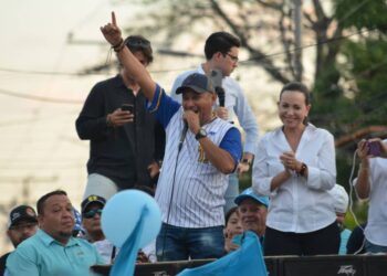 Vente Carabobo cuenta con más de 4 mil personas para trabajar en las primarias