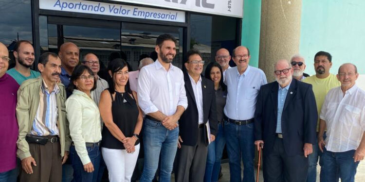 UC y Capemiac establecen alianza a favor de pequeños y medianos empresarios