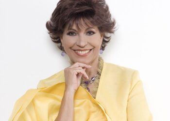 Floria Márquez y la Sinfónica de Carabobo ofrecerán concierto a beneficio de Hogares Crea