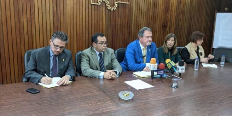 Adán Celis: “En vez de un Estado que regula, queremos uno que promueva”