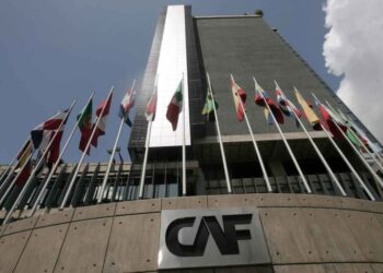 CAF quiere apoyar en el avance del comercio entre Venezuela y Colombia