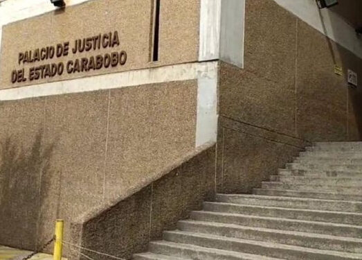 Tribunal difiere audiencia preliminar del caso de violencia contra Naila Oballos