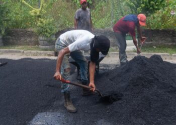 Alcaldía de Guacara colocó 182 toneladas de asfalto la semana pasada 