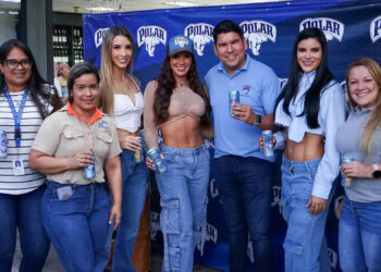 Chicas Polar compartieron y brindaron con consumidores y clientes de Valencia y Maracay