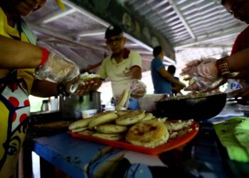 Más de 2300 arepas entregó CNP Carabobo con la ayuda del Círculo de Reporteros Gráficos durante Mega Arepazo 2023