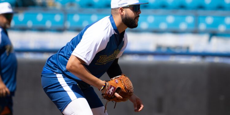 Enmanuel De Jesús abordó la nave