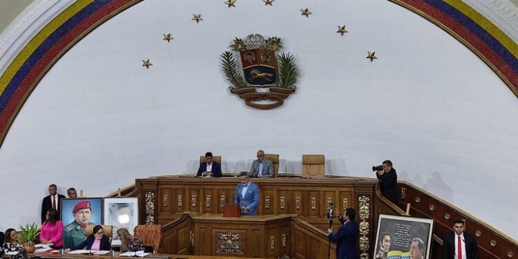 Jorge Rodríguez calificó la elección primaria de la oposición como un «fraude»