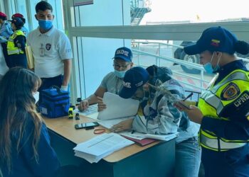 Arribó a Venezuela el segundo vuelo de repatriación desde EE UU con 111 migrantes