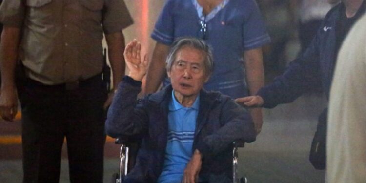 Alberto Fujimori pide a un tribunal peruano restituir el indulto que se le otorgó en 2017