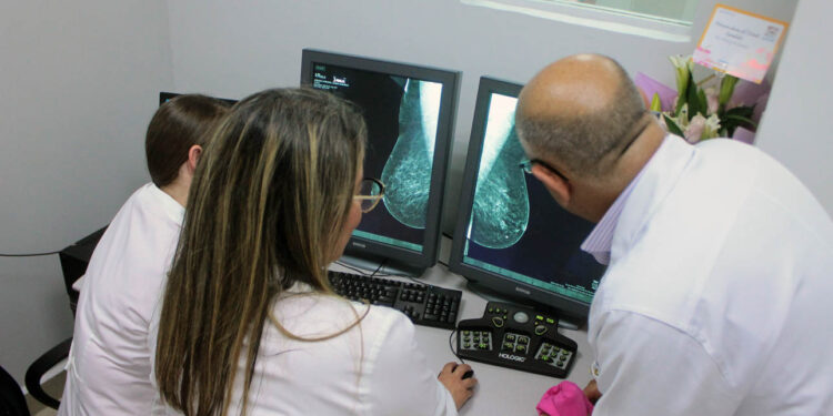 Inaugurada Unidad de Mamografía en el Hospital Oncológico de Naguanagua