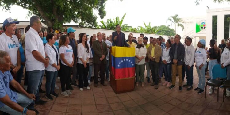 Ángel Álvarez: Carabobo le cumplió a María Corina Machado y al país