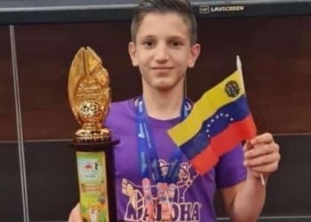 Niño venezolano de 12 años ganó el Grand Champion en competencia internacional de aritmética mental en Malasia