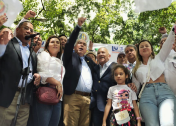 Acción Democrática oficializa la candidatura de Luis Eduardo Martínez a las presidenciales de 2024