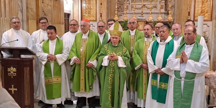 Cardenal Padrón celebró su primera misa como purpurado de la Iglesia Católica