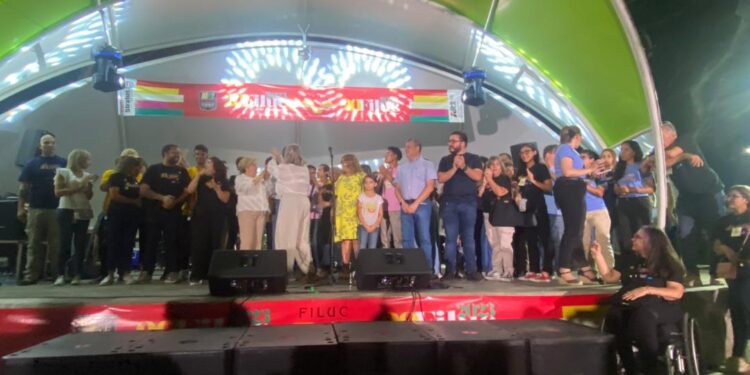 Rectora Jessy Divo en la clausura de la fiesta literaria: Filuc es un regalo extraordinario para la ciudad y el país