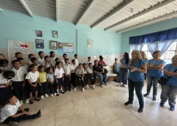 Fundación Magallanes entregó donativo a niños en Puerto Cabello