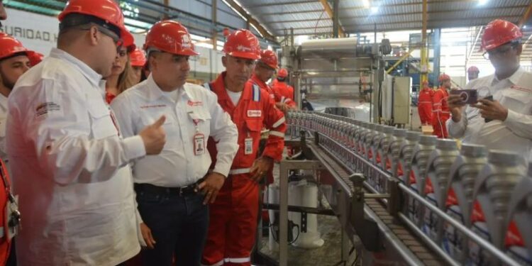 Pdvsa reactivó planta productora de lubricantes en Carabobo