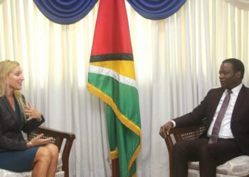 Embajadora de EE UU en Guyana afirma que pretende potenciar relación bilateral de Defensa