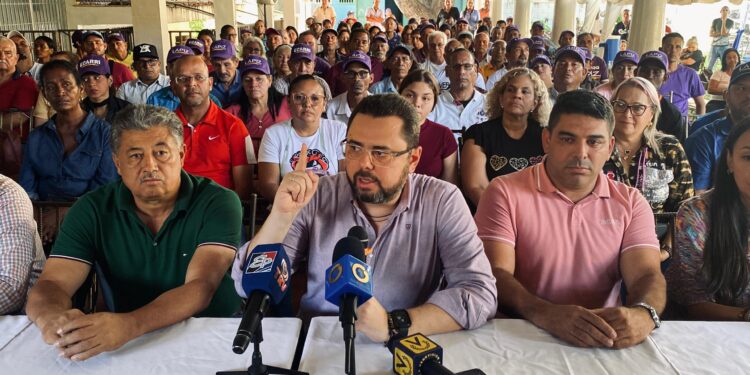 Ecarri: Vamos a sacar a los guyaneses que intentan robarnos el Esequibo