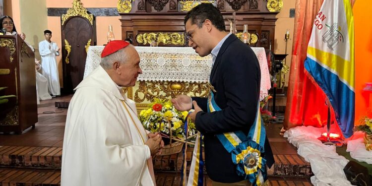 Alcalde León Jurado otorgó Orden Ciudad de San Diego «Gran Oficial» al Cardenal Diego Padrón Sánchez