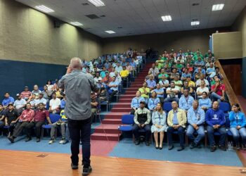 Alcaldía de San Diego inició ciclo de conversatorios sobre seguridad vial en el municipio