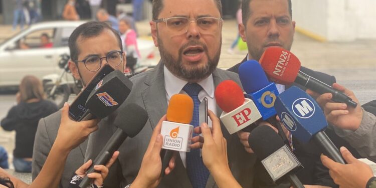 Ecarri solicitó a la Fiscalía General iniciar investigación penal contra presidente de Guyana